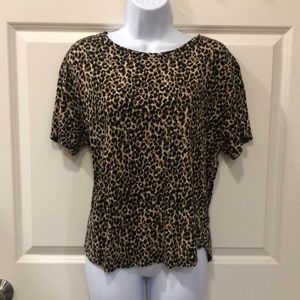 Leopard print tee